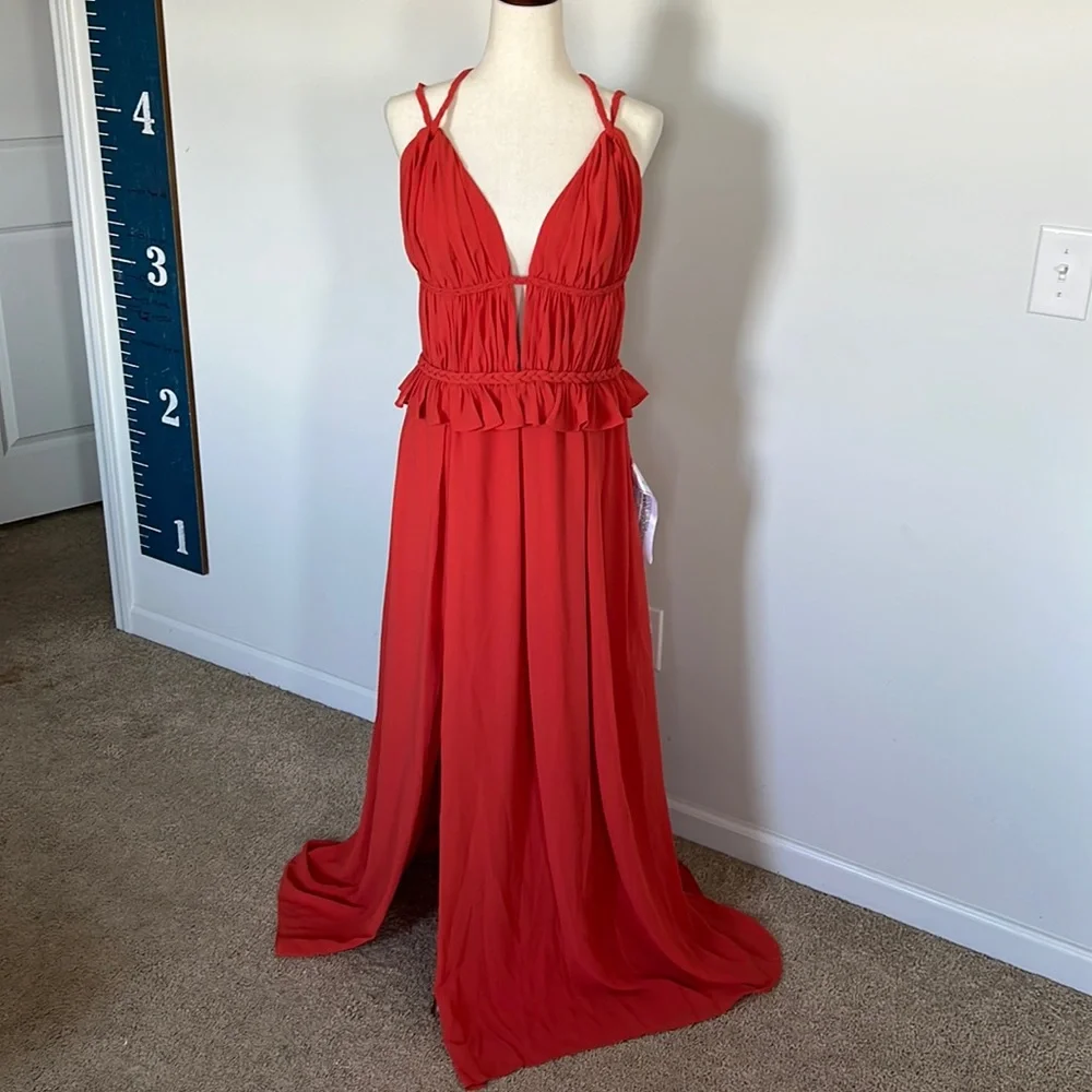 Dress The Population Athena Gown - Picture 1 of 5